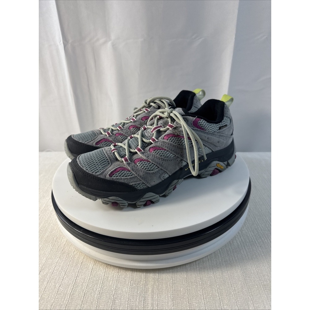 Merrell Women's Moab 3 Hiking Shoes  Sz 9.5